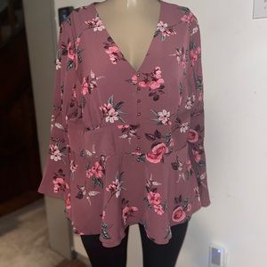 NWT CITY Chic pink floral blouse - 20